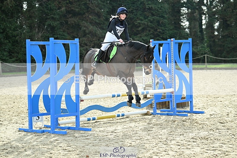 250309A-102209-00470 - Cls 01 70cm 09-50 to 10.30