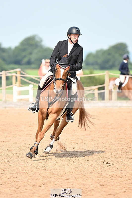 240801A-110100-01275 - Cls 2 Foxhunter