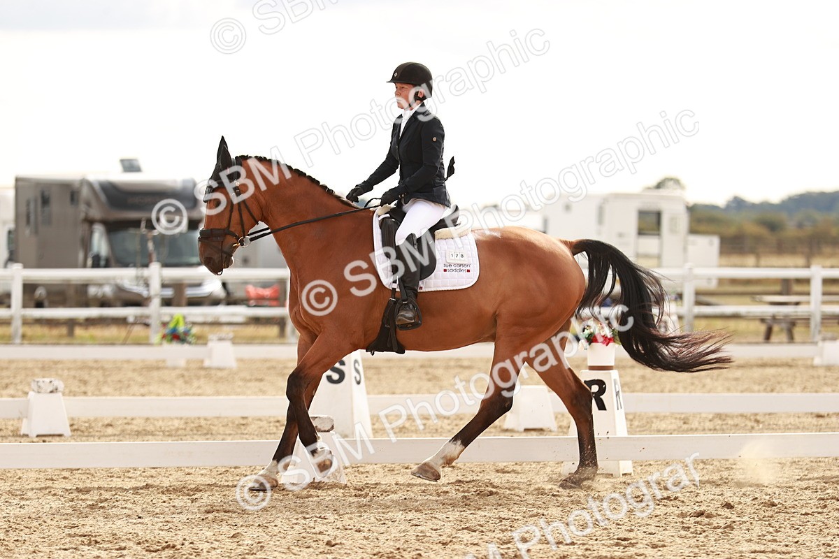 SBM_003635 - Class 5 - Elementary 5 - 15.54-1.42