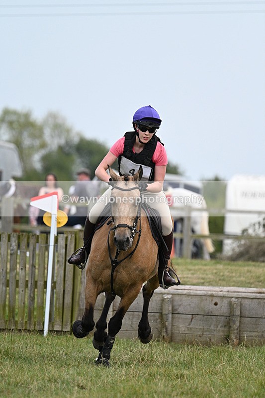 WJ7_8260 - 80cm XC Time 15:26 to 15:43