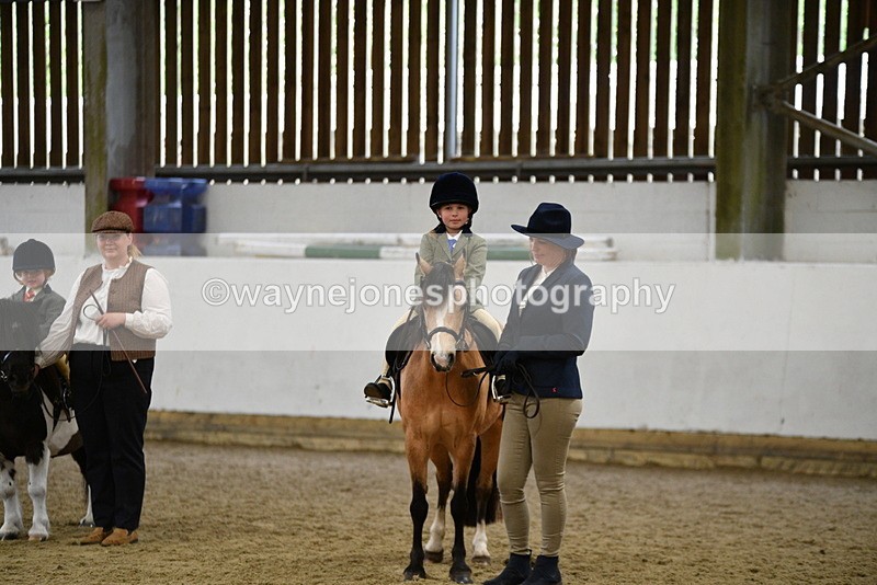 WJ5_7019 - Class 10 Childs Pony