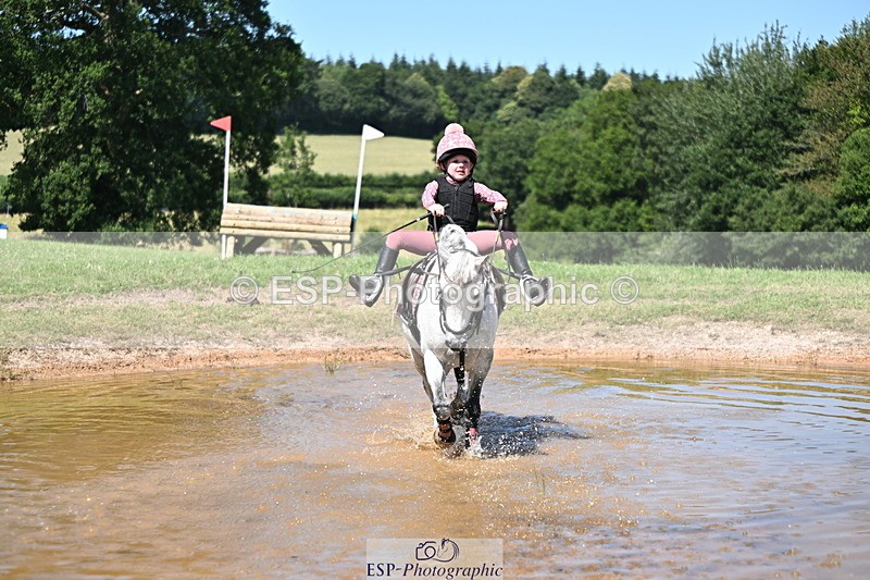 240729B-145921-02920 - Abbie's Group XC