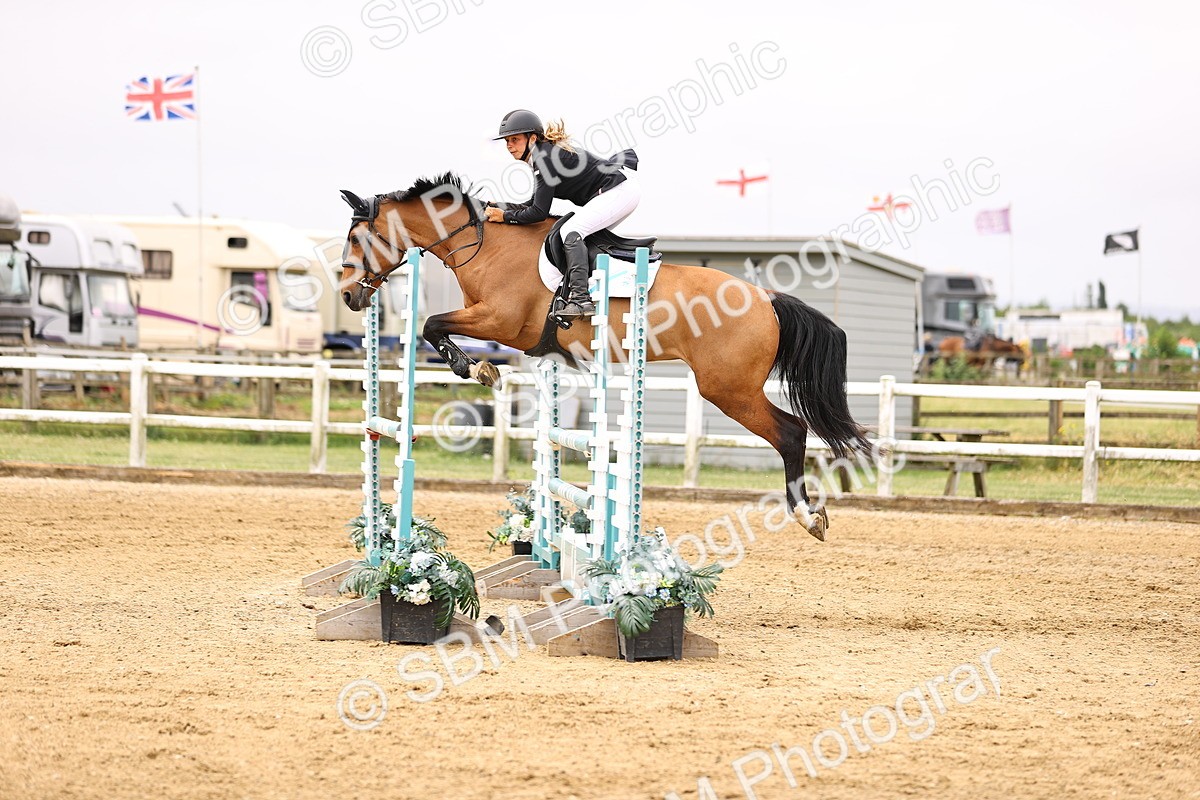 SBM_003179 - Class 21 - Senior Newcomers - 1.10m