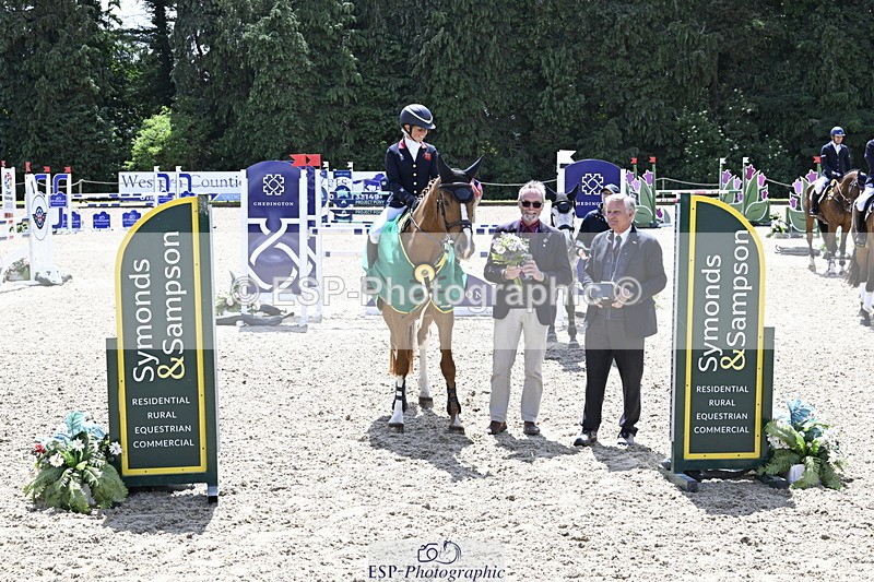 250525A-131720-17623 - Presentations Section B CCI 3 Star Long