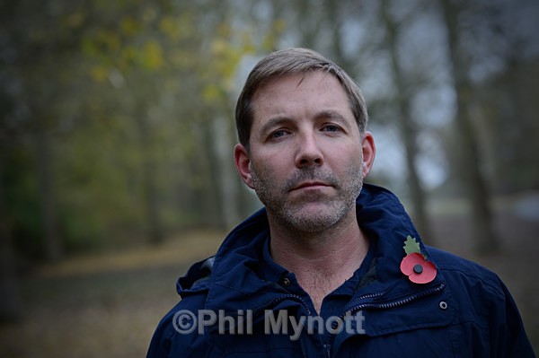 Iraq Amputee Veteran actor Kirk Bowett UK portfolio photographer stage theatre