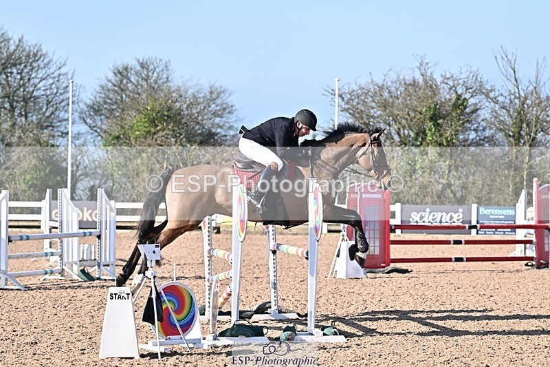 260304-102858-00102 - Cls 0+1 Clear Round, British Novice and 90cm