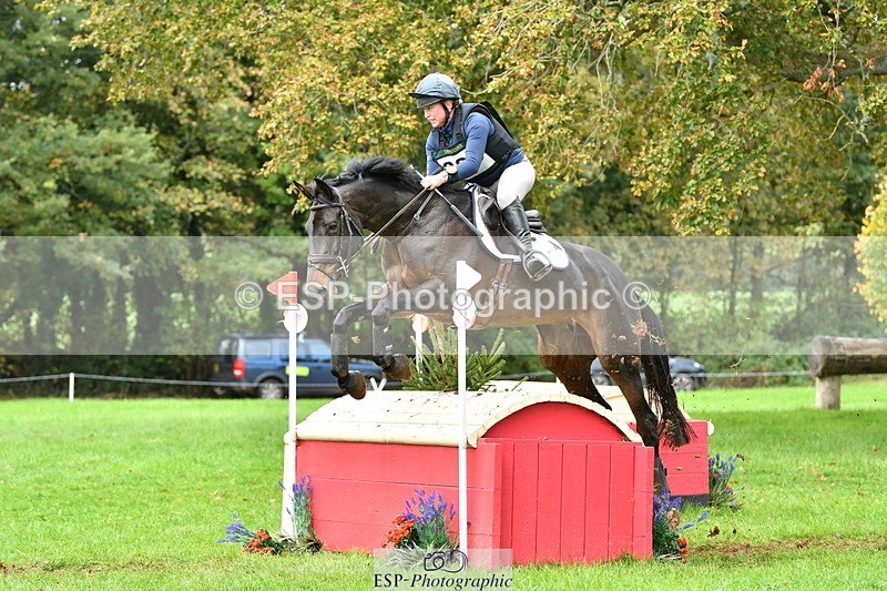 251025A-110740-18647 - E-383-Amy.Harris