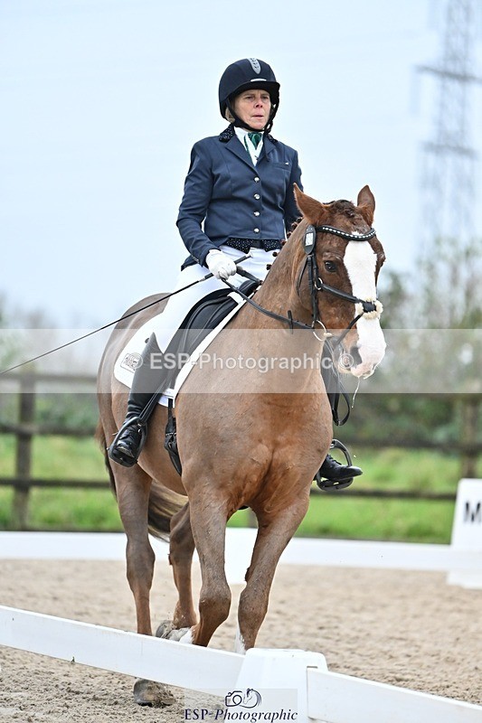 241103-153512-03165 - Novice 1 - 14.44 to 16.08