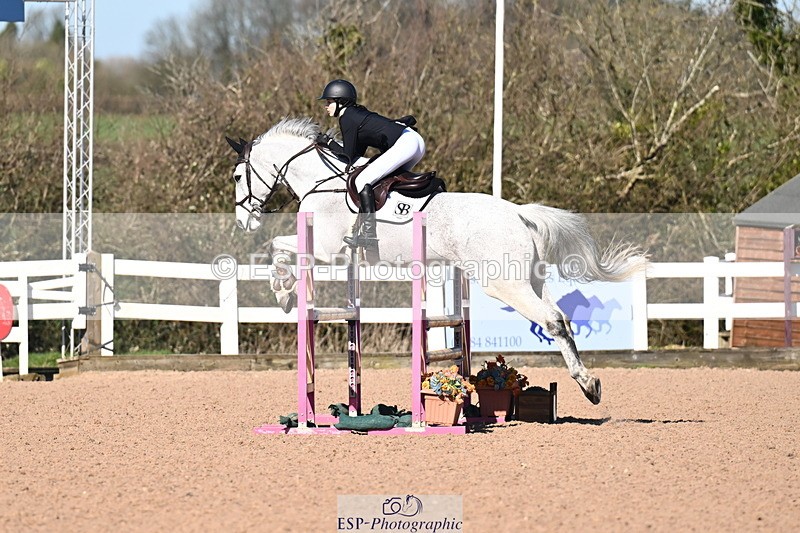 260318B-102314-00072 - Clear Round & Brit Nov 90cm
