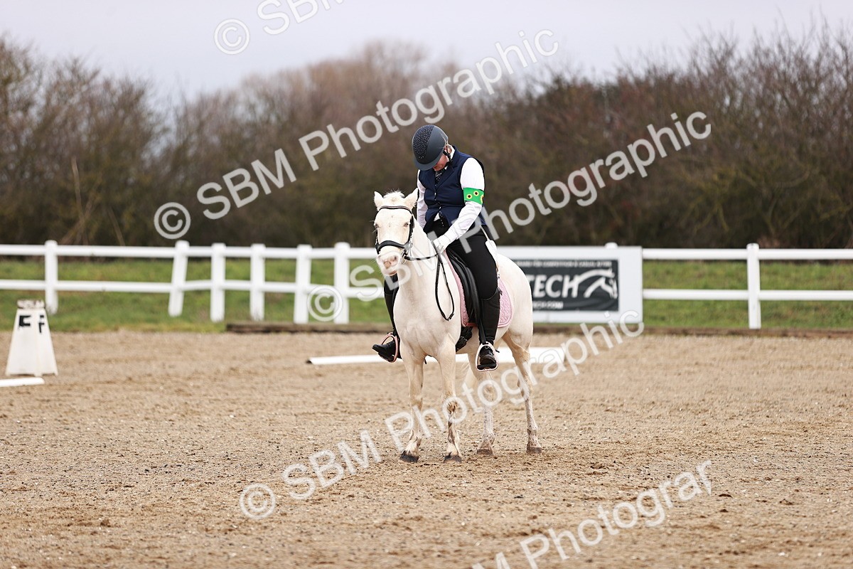 SBM_002230 - Intro 3