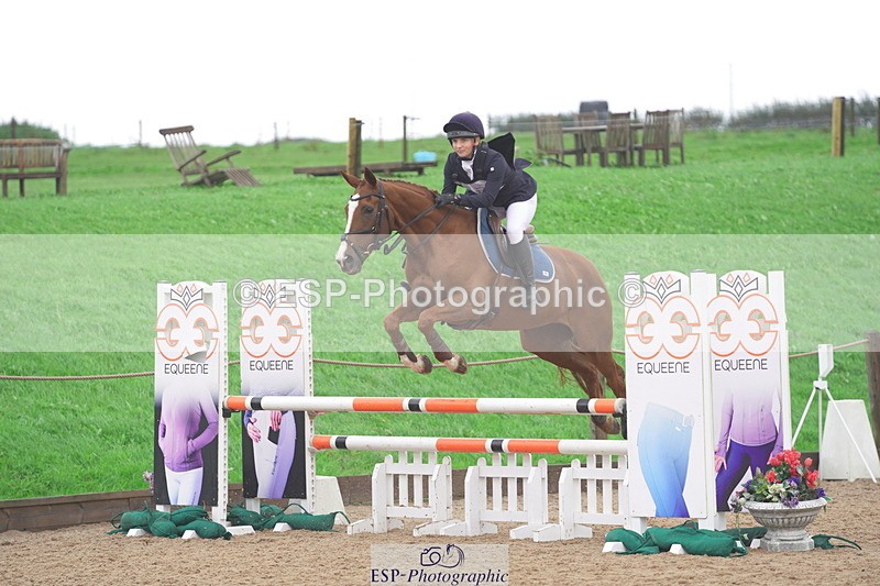 230924A-113440-04589 - 100 SJ 11.00 to 12.00