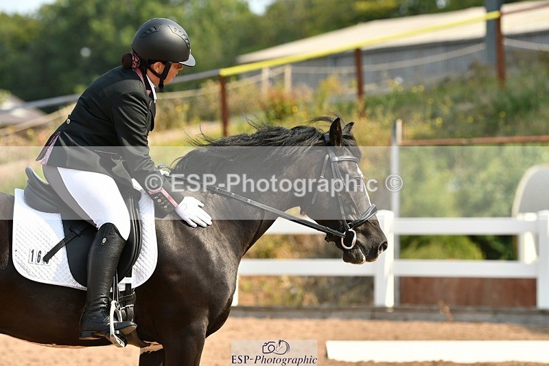 250817-103315-07922 - 169-Amber.HeywoodWalena.Rockocoko