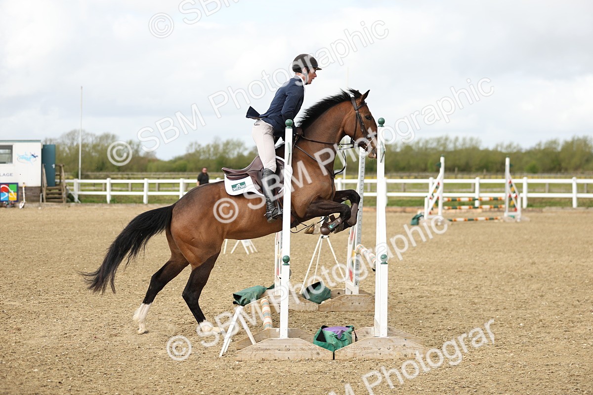 SBM_000189 - Class 1 - Clear Round