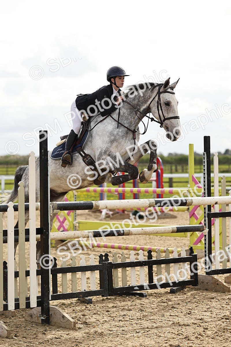 SBM_001509 - Class 5 -Senior Foxhunter - 1.20m