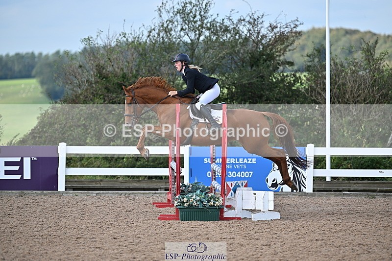 241004A-120359-01768 - Fri 08 85cm Amateur Quals