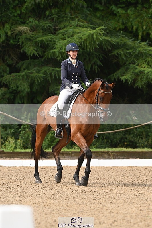 250719A-095055-03108 - 101-Sophie.Douglas-Paquino.V'ant.Goovahof