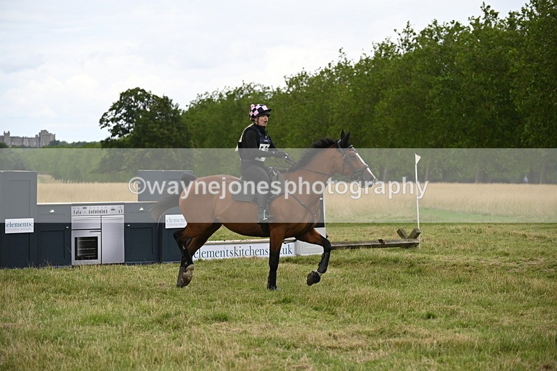 WJ6_4821 - Time at Jump 13:04 to 13:34