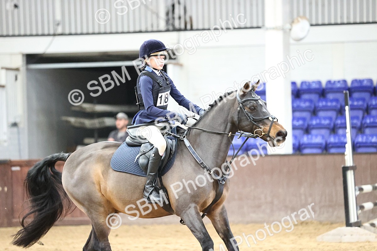 SBM_001574 - Class 5 - Henlow Veterinary Hospital 70cm