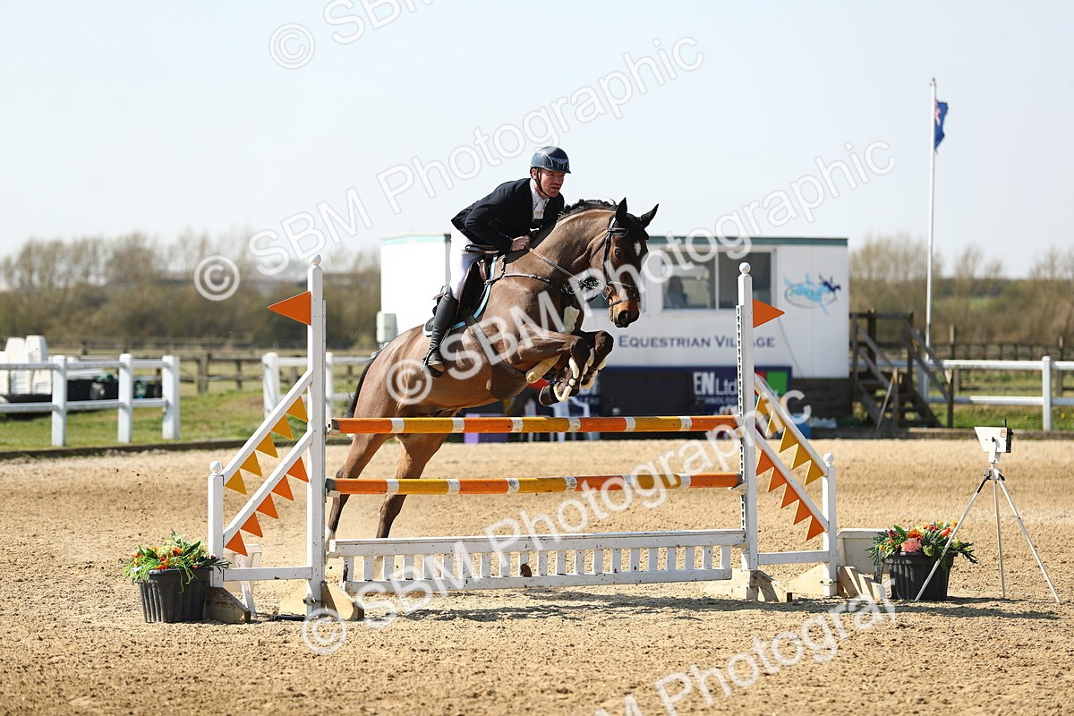 SBM_001023 - Class 4 - Senior Newcomers - 1.10m