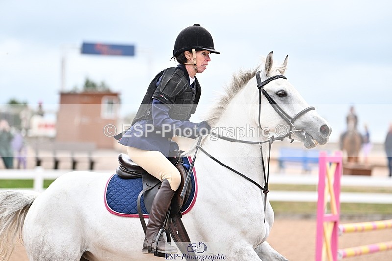 250820B-104838-00210 - Clear Round and Cls 1 British Novice and 90cm Open