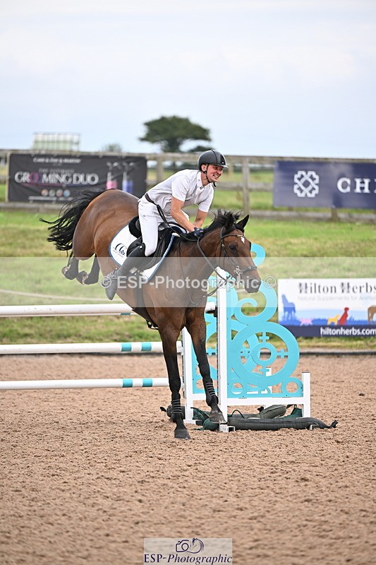 240828A-163120-01367 - Cls 5 Snr Foxhunter and 1.20m Open