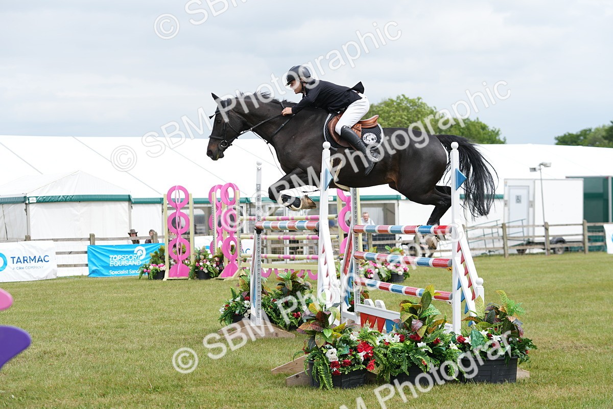 SBM_06541 - Class 202 - National 1.40m Open