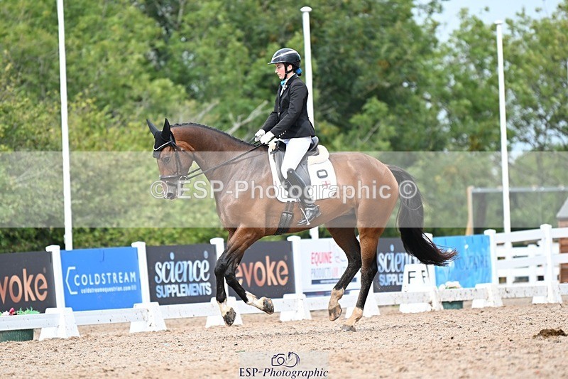 250907-130518-09953 - 031-Rebecca.ParsonageMr.T.STW