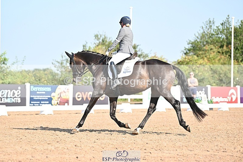 250816-093906-02646 - 094-Alicia.GriffithsSeagry.Danita