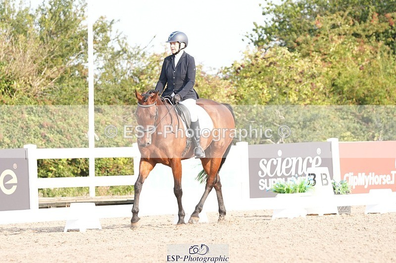 250817-085508-07380 - 146-Jean.BucklandCourt.Esquire