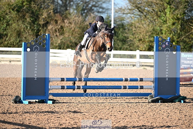 241026A-102025-00120 - SAT Cls 3 Pony Intro 70cm