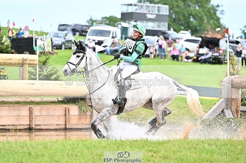 240525-145652-16116 - 208-KING_LOUIS-Mary_King