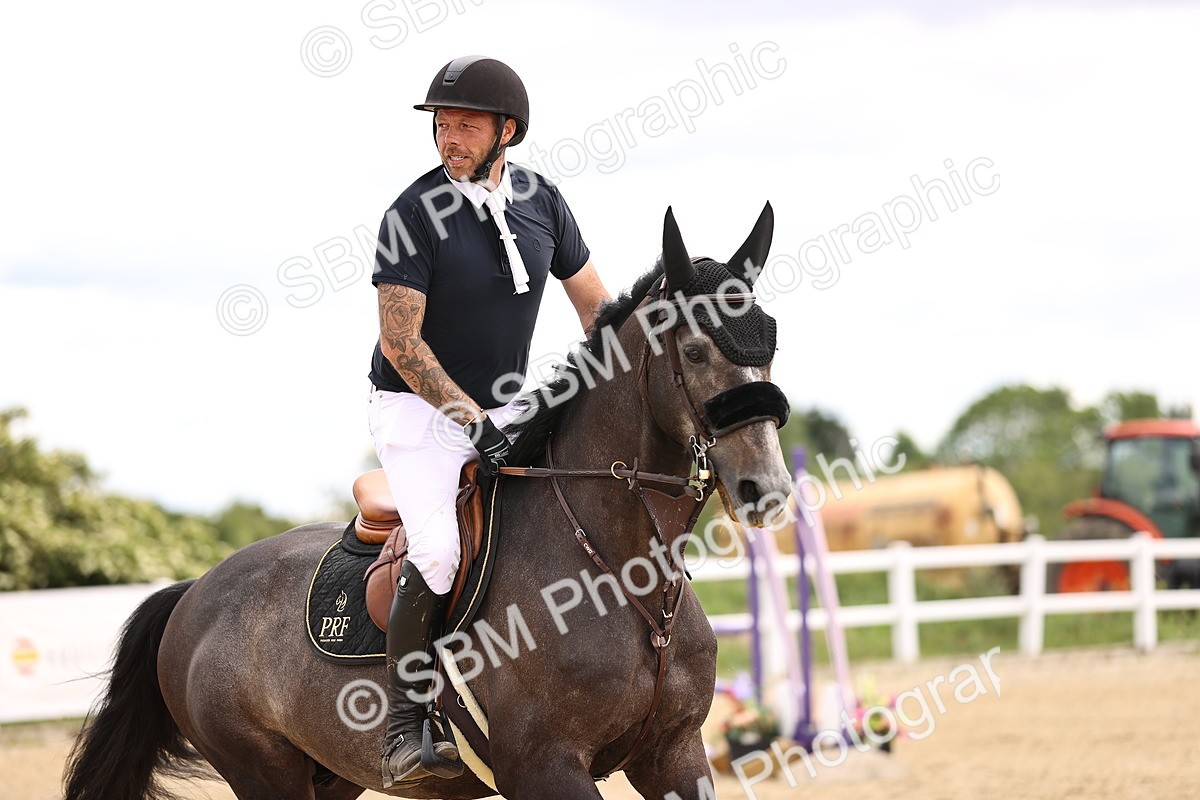 SBM_006609 - Class 17 - Senior Discovery -1.00m