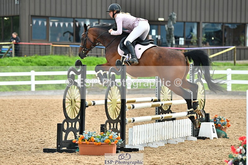 230813A-093130-11079 - Cls 39 A&B British Novice & 90cm Open