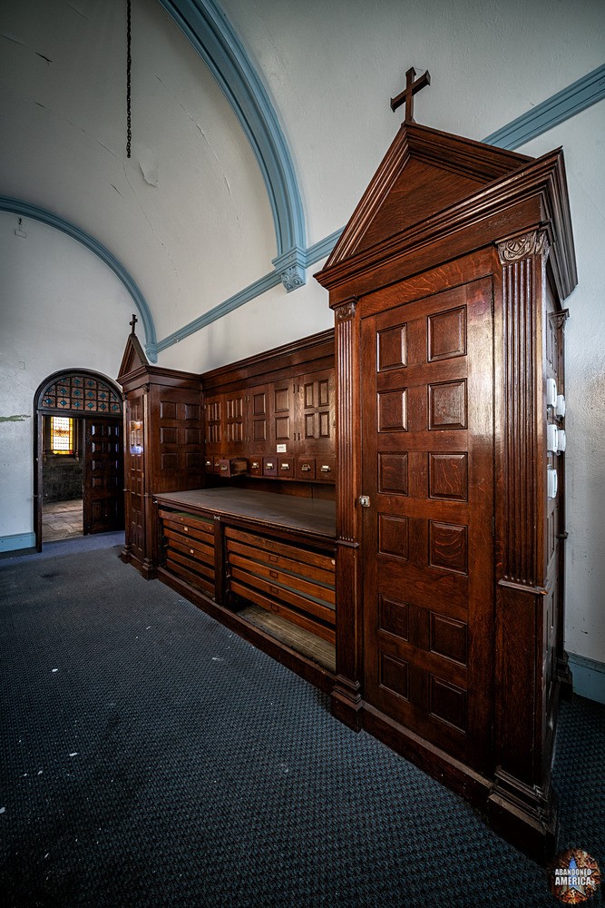 Our Lady of the Rosary Church (Philadelphia) | Cabinets - Our Lady of the Rosary Church