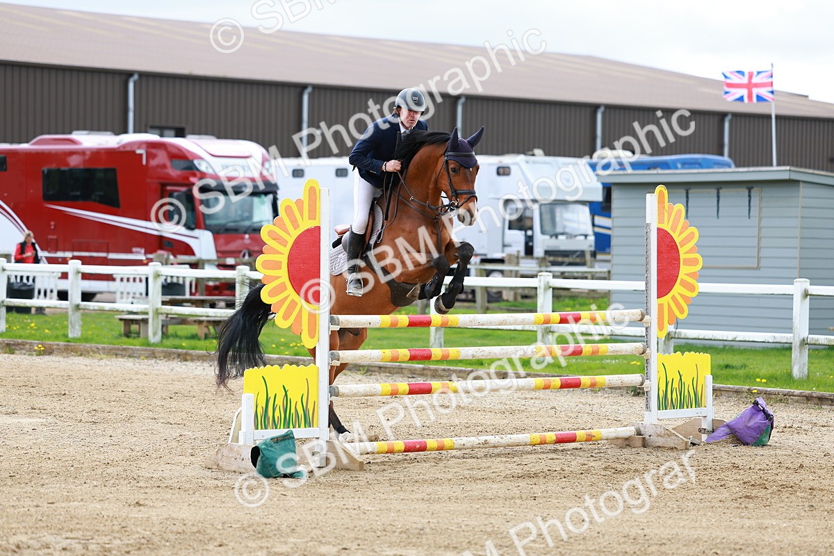 SBM_002362 - Class 10 - Senior Newcomers - 1.10m