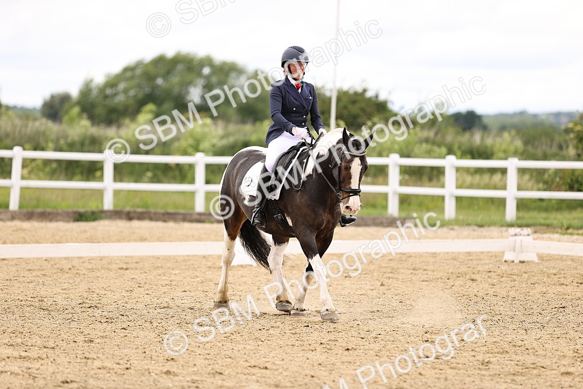 SBM_002128 - Class 2 - Novice 4 - 10.36-11.39
