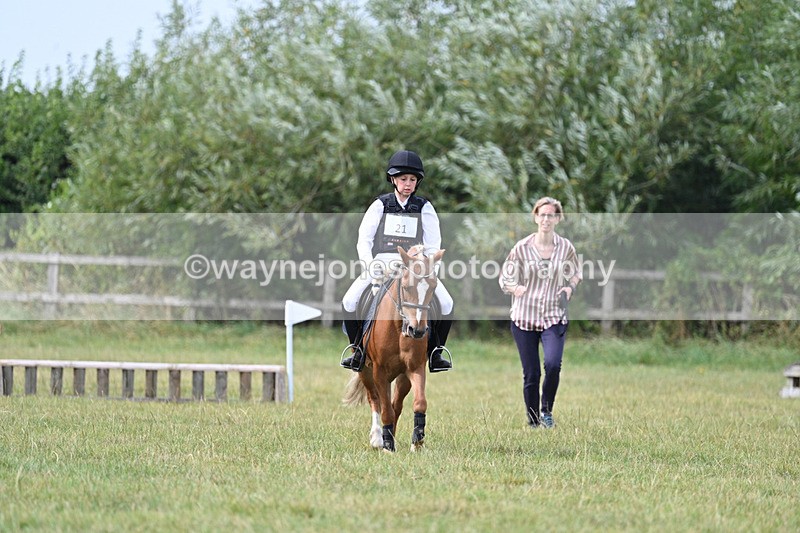 WJ7_6387 - 40cm XC Time 11:50 to 12:10
