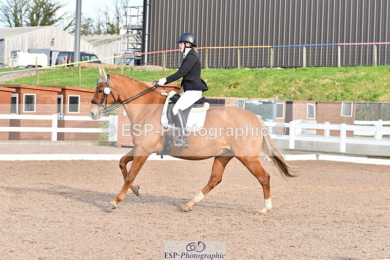 231104A-125615-00592 - Cls 12 Music Medium