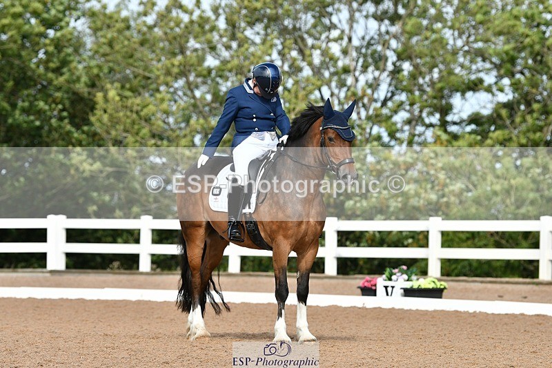 250906-104718-00744 - 089-Alison.CrimpCrwys.Beau