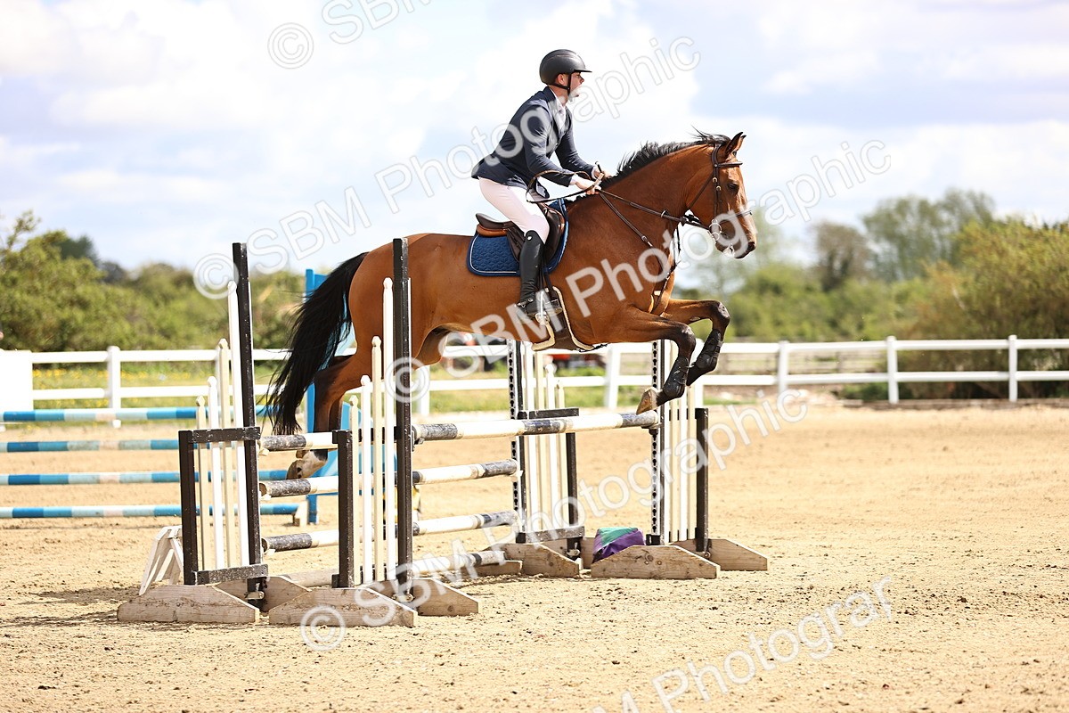 SBM_003467 - Class 16 - Senior Discovery - 1.00m