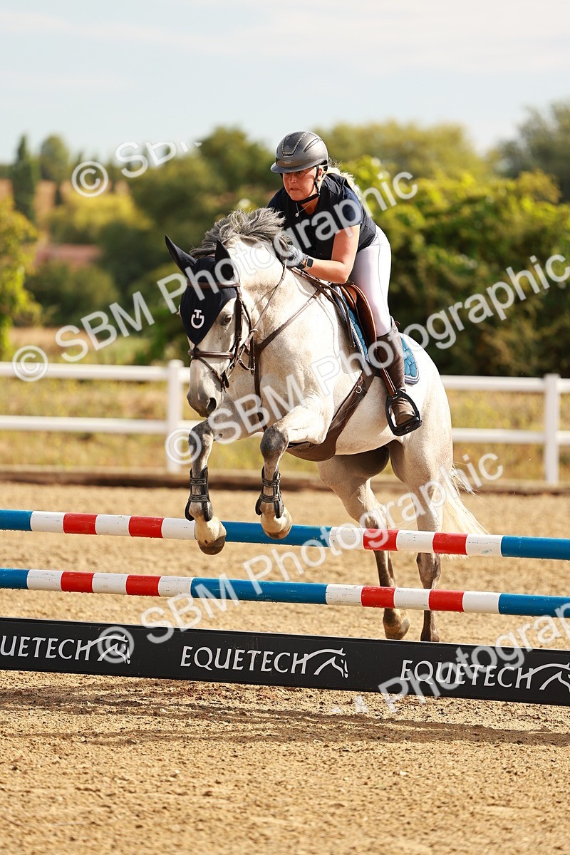 SBM_001939 - Class 8 - Clear Round