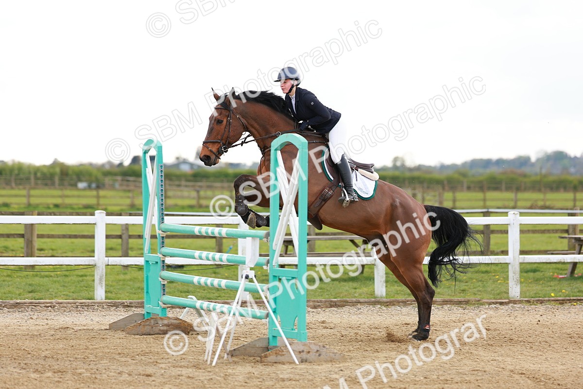 SBM_002683 - Class 5 - Senior Foxhunter - 1.20m