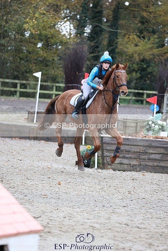 231118-140922-02157 - Cls 3 90cm