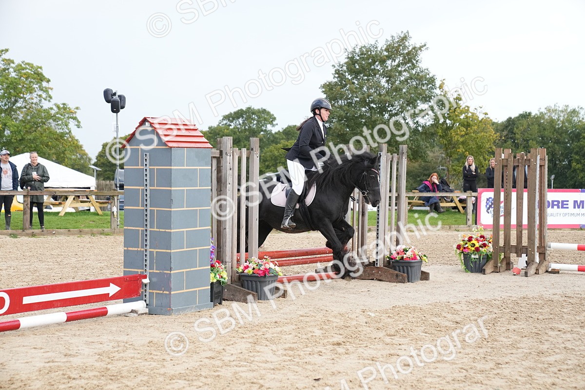 SBM_00013 - J53 - Clear Round 40cm