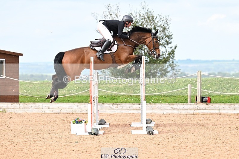 260507-102310-01491 - Cls 1 Snr Foxhunter