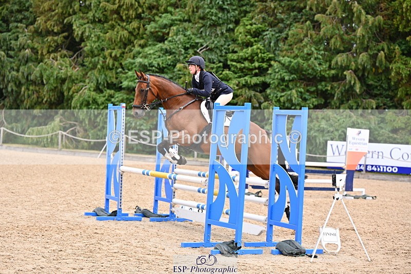 250802A-122425-02990 - B-086-Jordanne.Hobbs-FLASH.DIVA