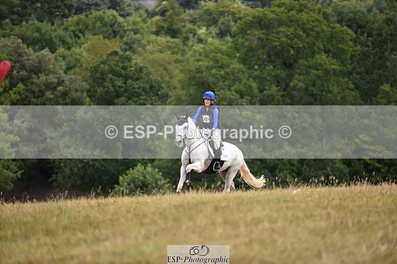 250802A-124610-03800 - A-029-Jessica.Saunders-RATHLEE.OG