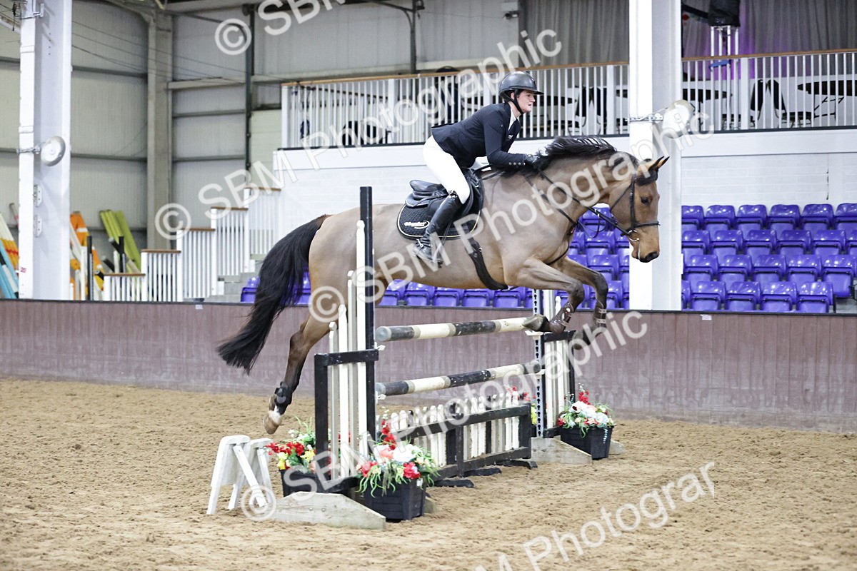 SBM_001358 - Class 4 - Senior Newcomers/ 1.10m Open