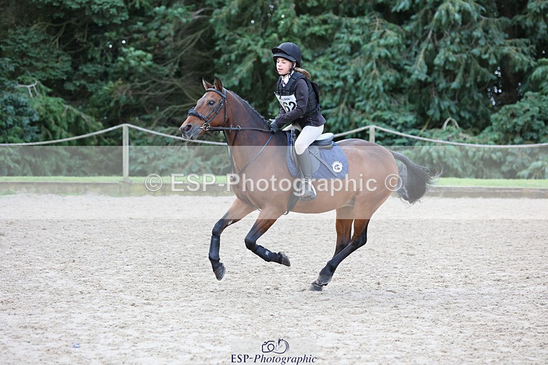 240823X-091318-14449 - 60cm R1 8.30 to 10.00