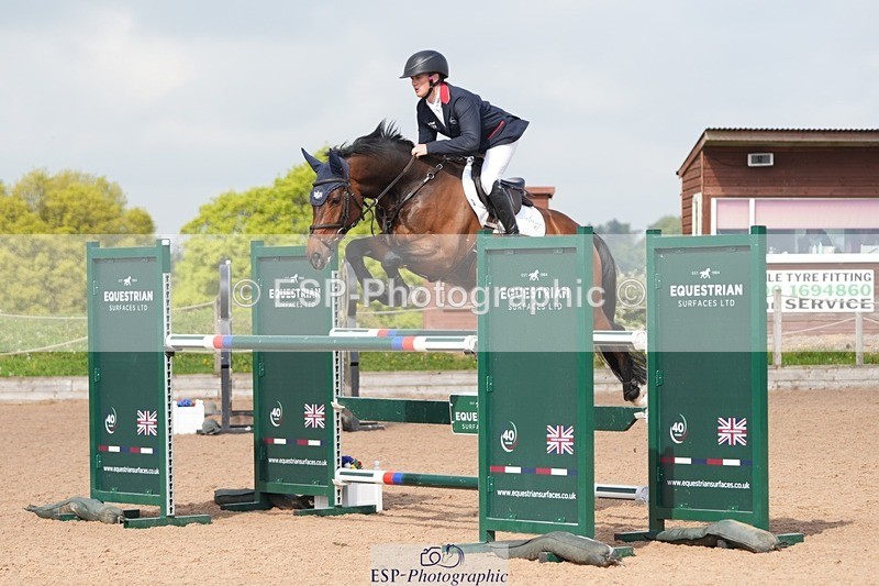 260508-101219-04803 - Cls 12 Snr Foxhunter